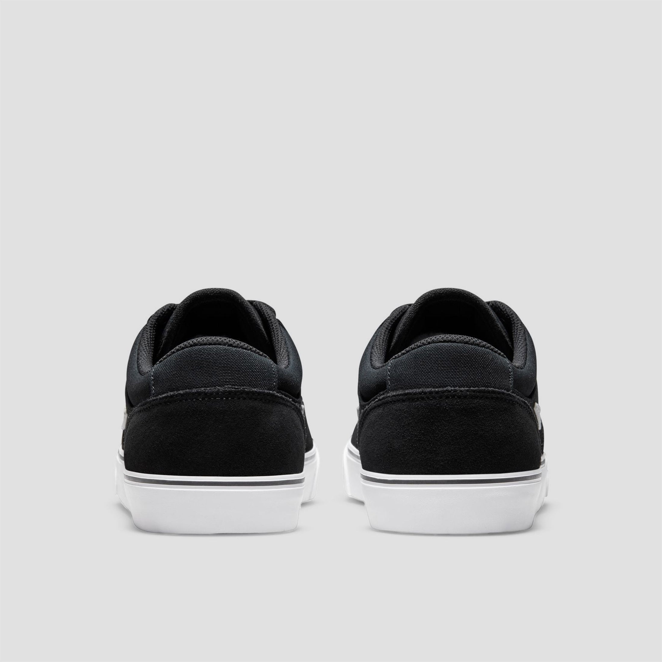 Nike SB Chron 2 Skate Shoes Black / White / Black