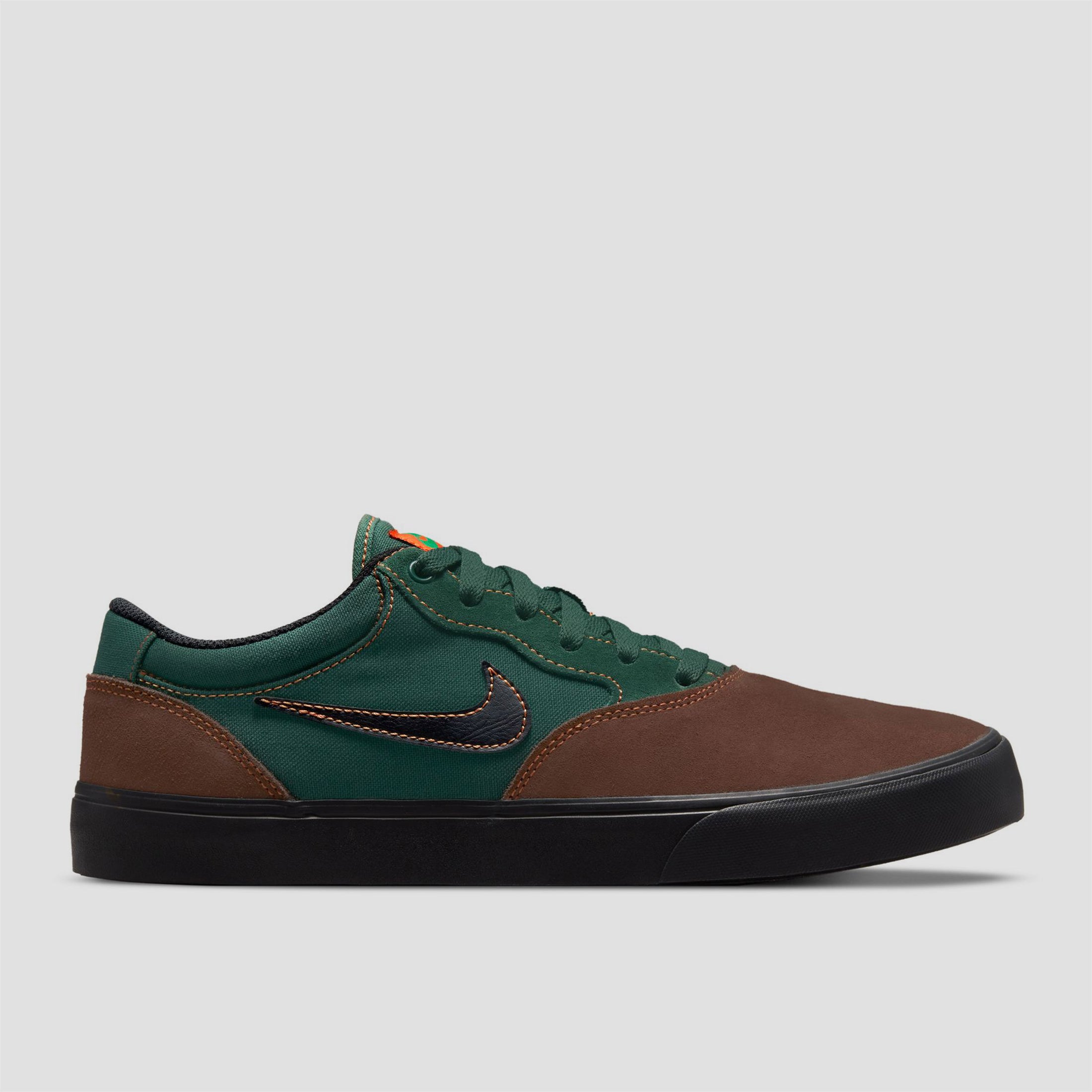 Nike SB Chron 2 Skate Shoes LT Chocolate / Black / Noble Green