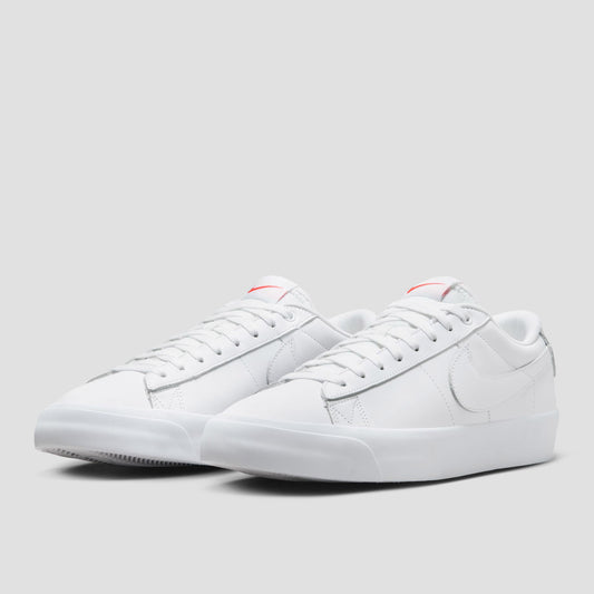 Nike SB Zoom Blazer Low Pro ISO GT Skate Shoes White / White - White - White