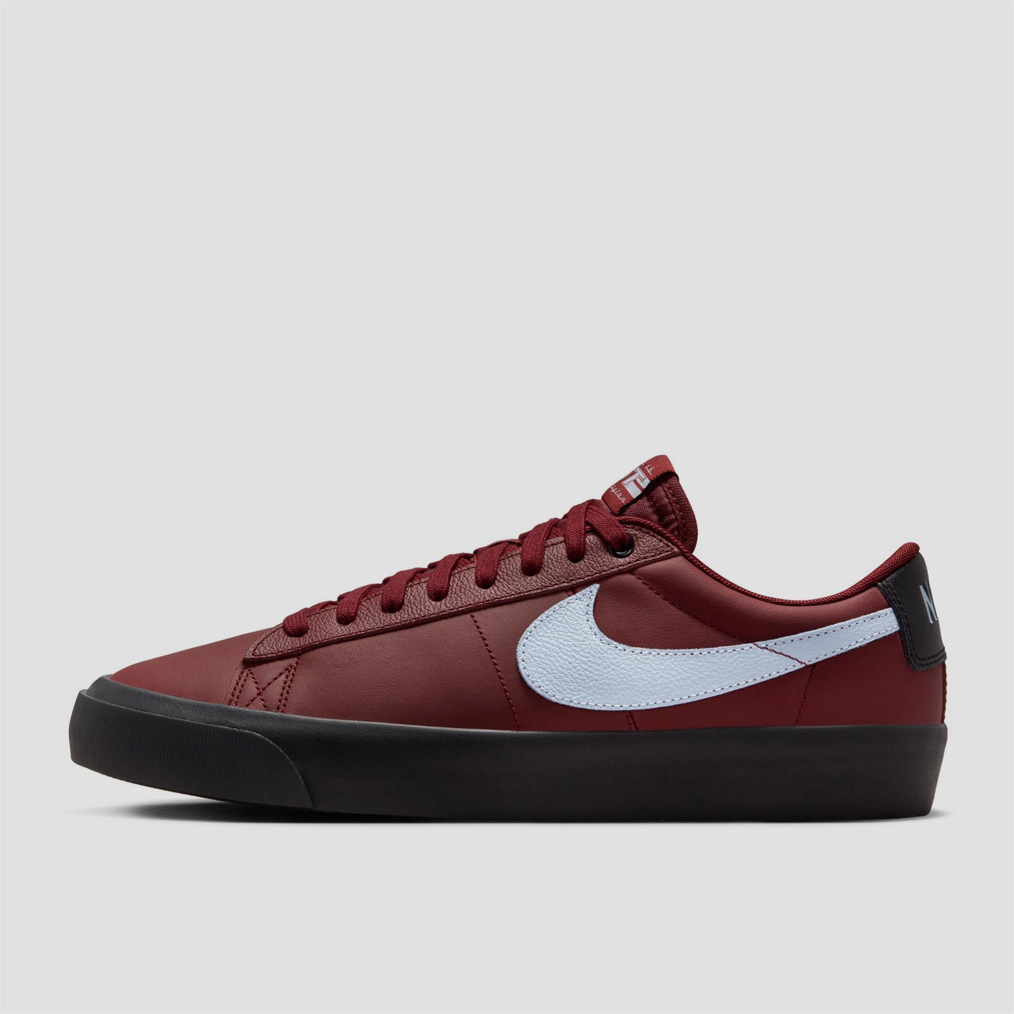 Nike SB Blazer Low Pro GT Skate Shoes Dark Team Red / LT Armory Blue