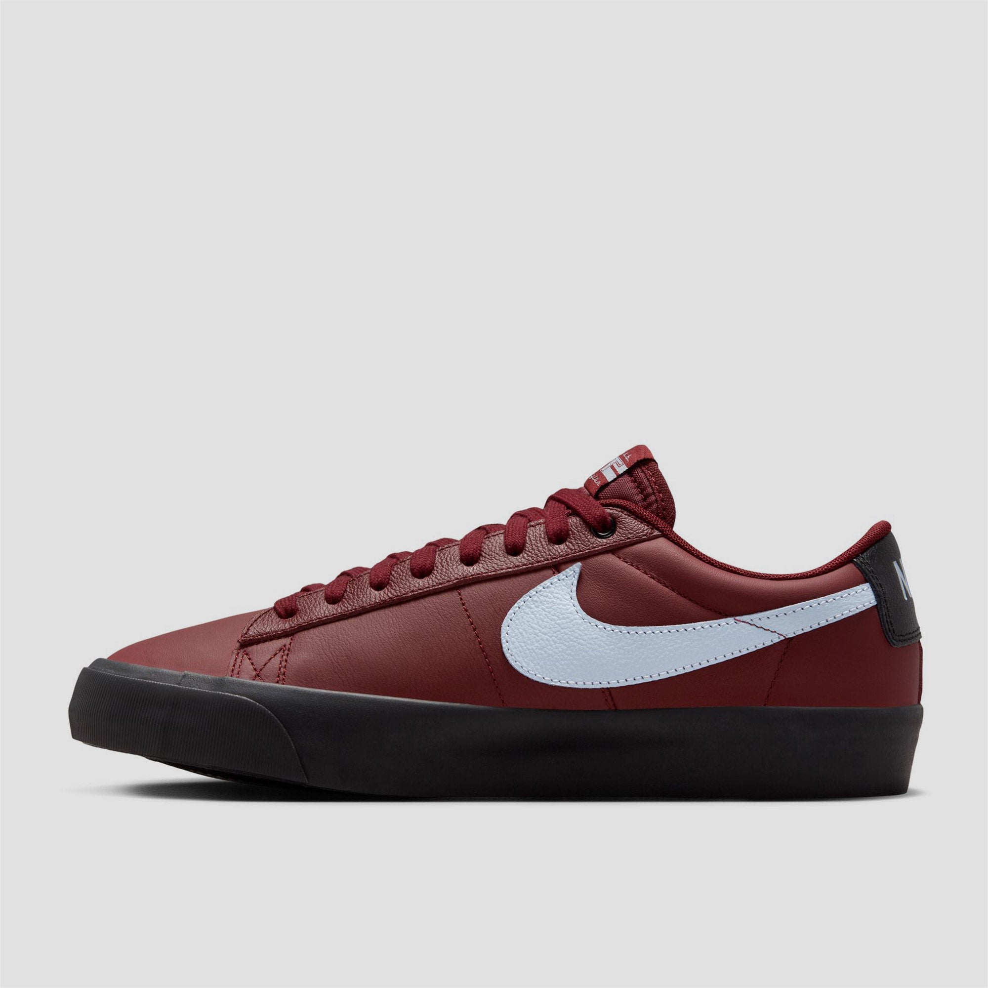 Nike SB Blazer Low Pro GT Skate Shoes Dark Team Red / LT Armory Blue