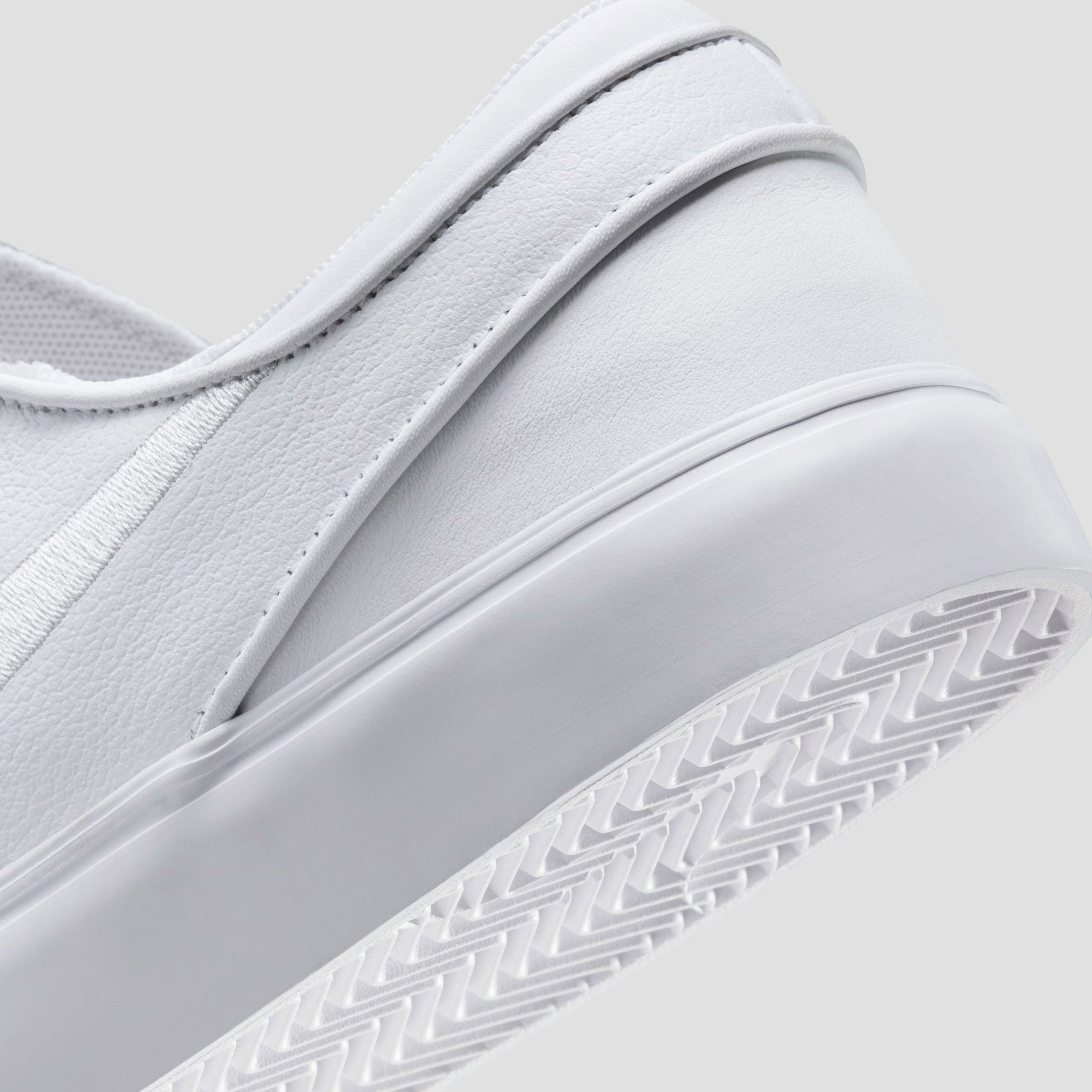 Nike SB Zoom Janoski OG+ ISO Skate Shoes White / White - White - White