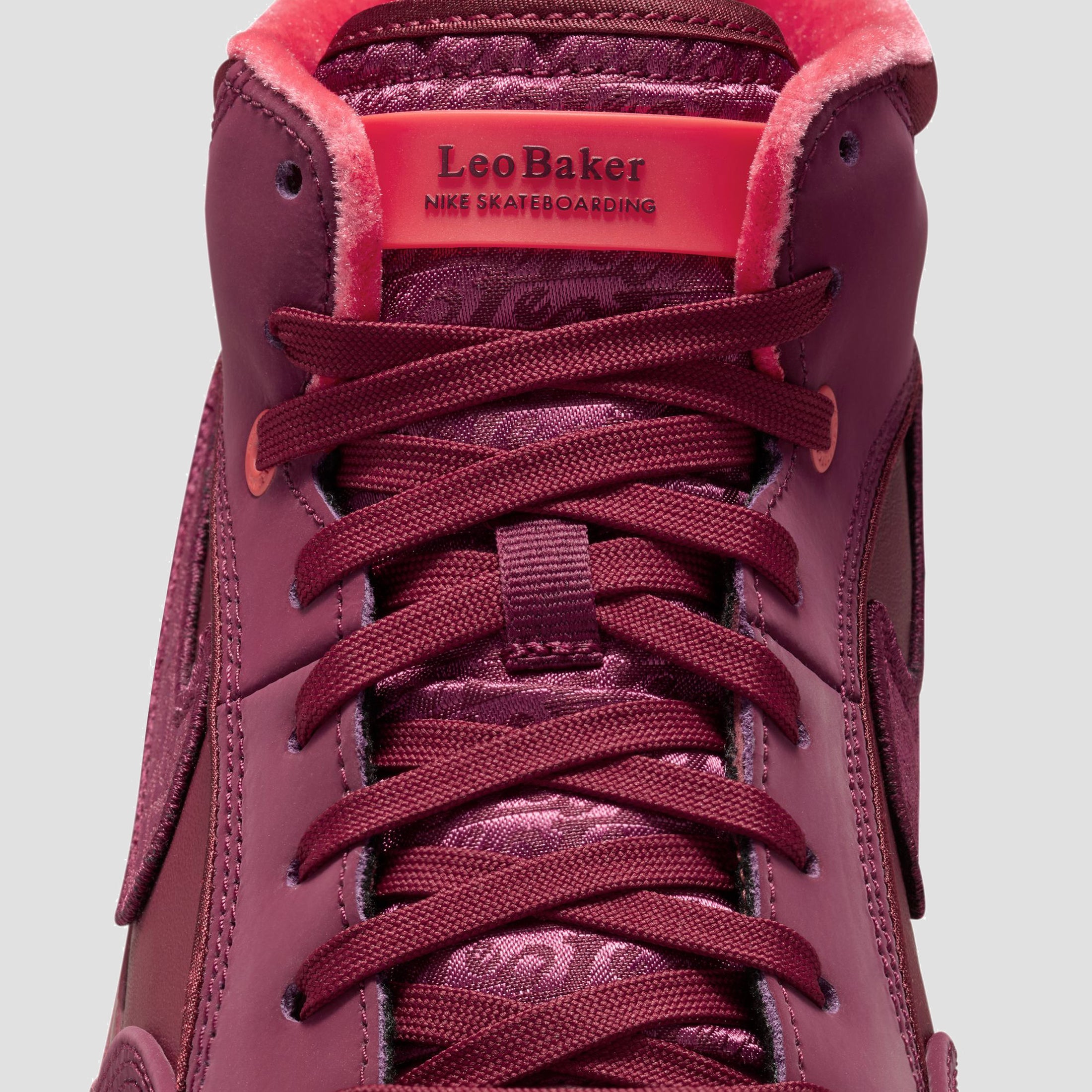 Nike SB React Leo PRM Skate Shoes Dark Beetroot / Dark Beetroot - Team Red