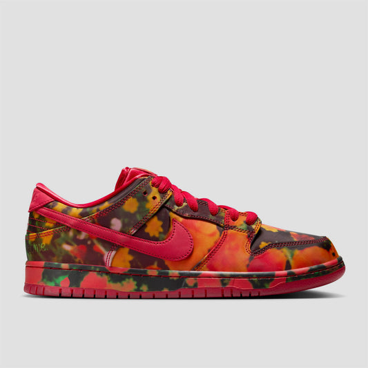 Nike SB Dunk Low Pro QS Skate Shoes Red / Wizard of Oz