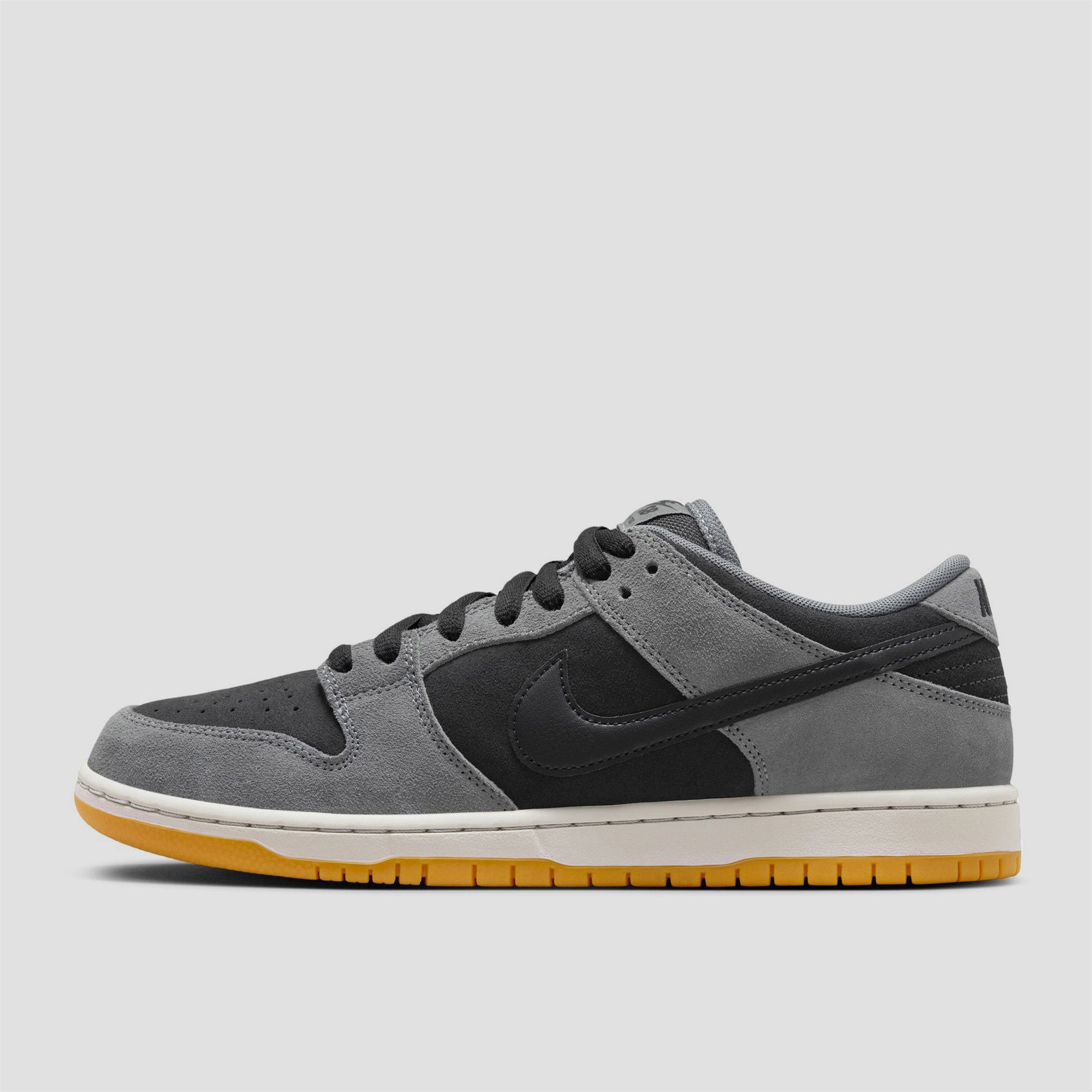 Nike SB Dunk Low Pro Skate Shoes Dk Smoke Grey / Black / Smoke Grey