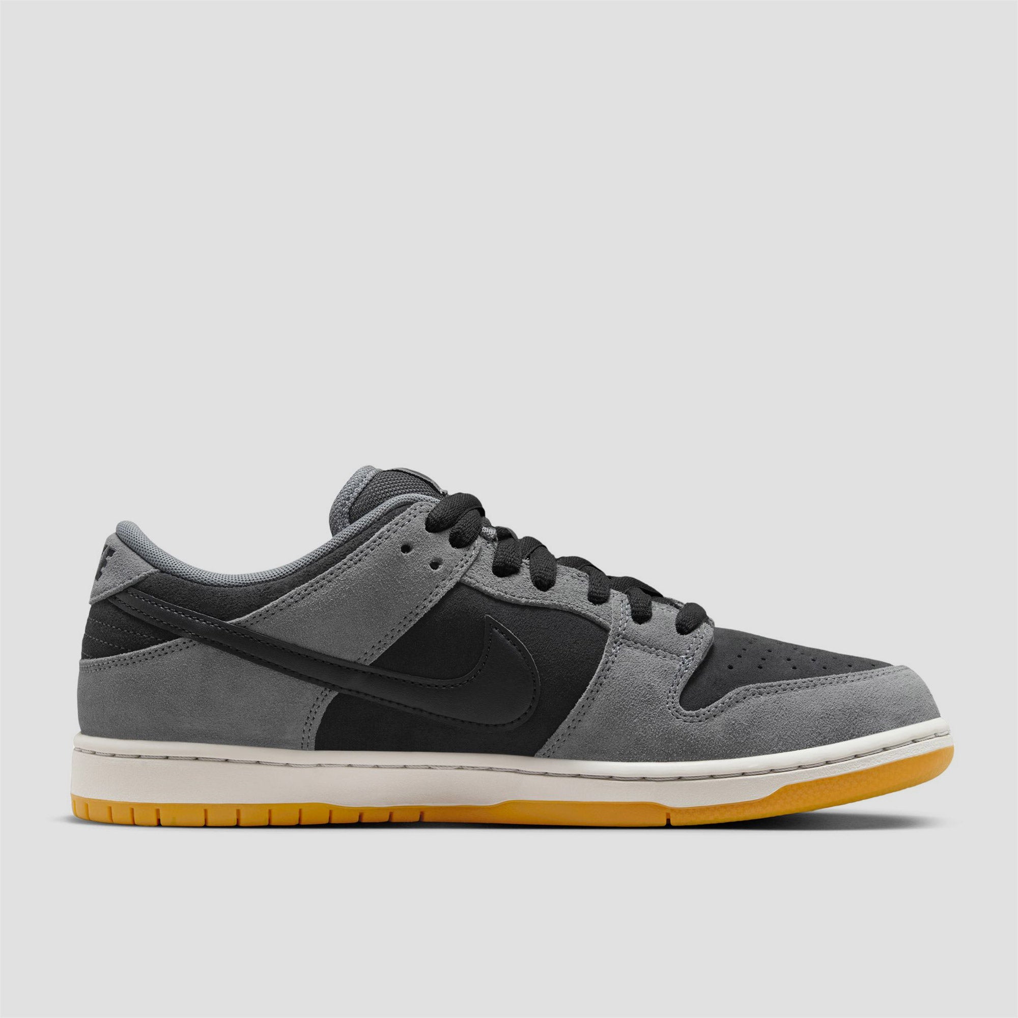 Nike SB Dunk Low Pro Skate Shoes Dk Smoke Grey / Black / Smoke Grey