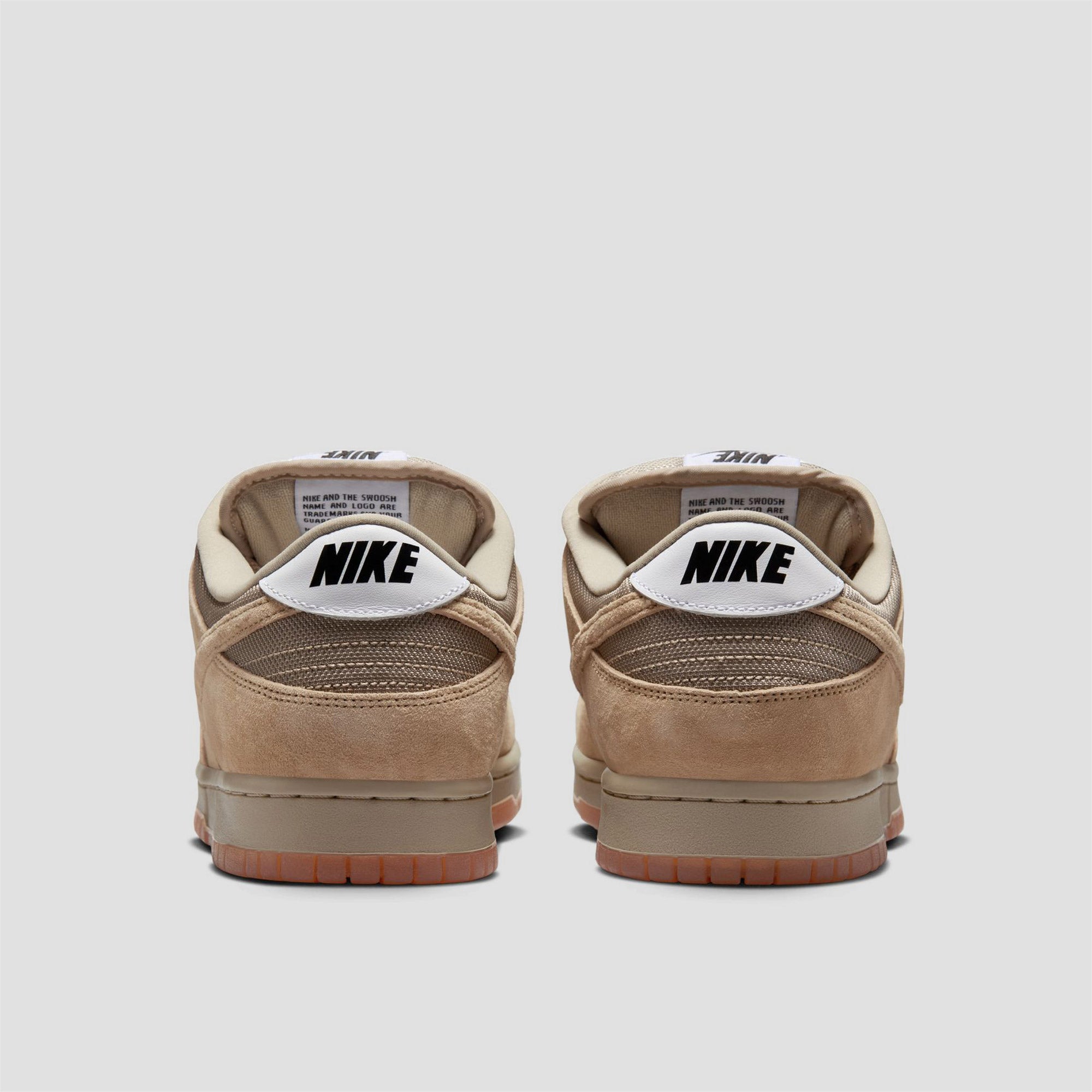 Nike SB Dunk Low Pro B Skate Shoes Parachute Beige / Parachute Beige