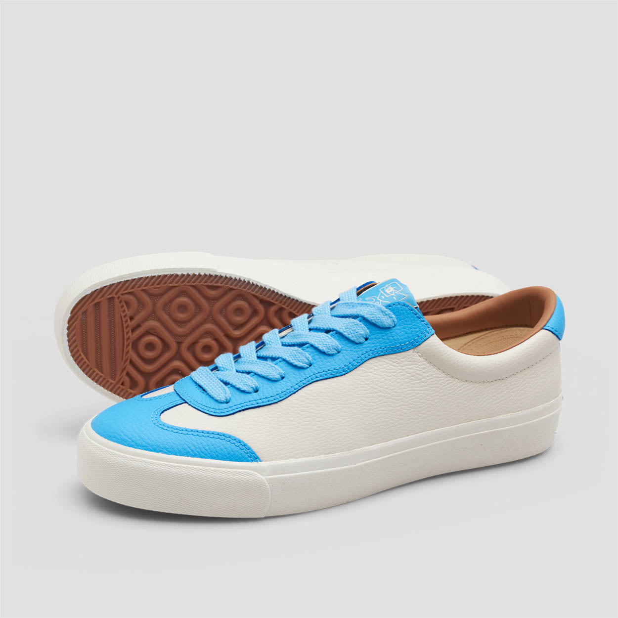 Last Resort AB VM004 Milic Leather Skate Shoes Light Blue / White