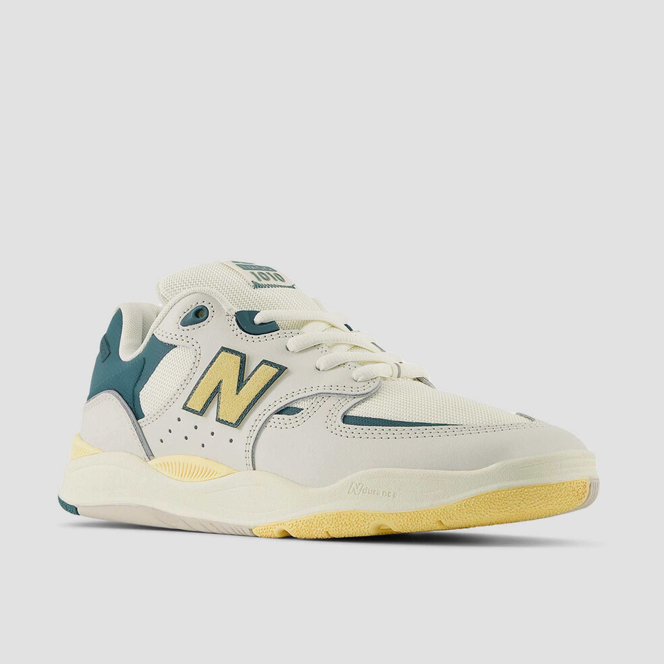 New Balance Tiago 1010 Skate Shoes White / New Spruce