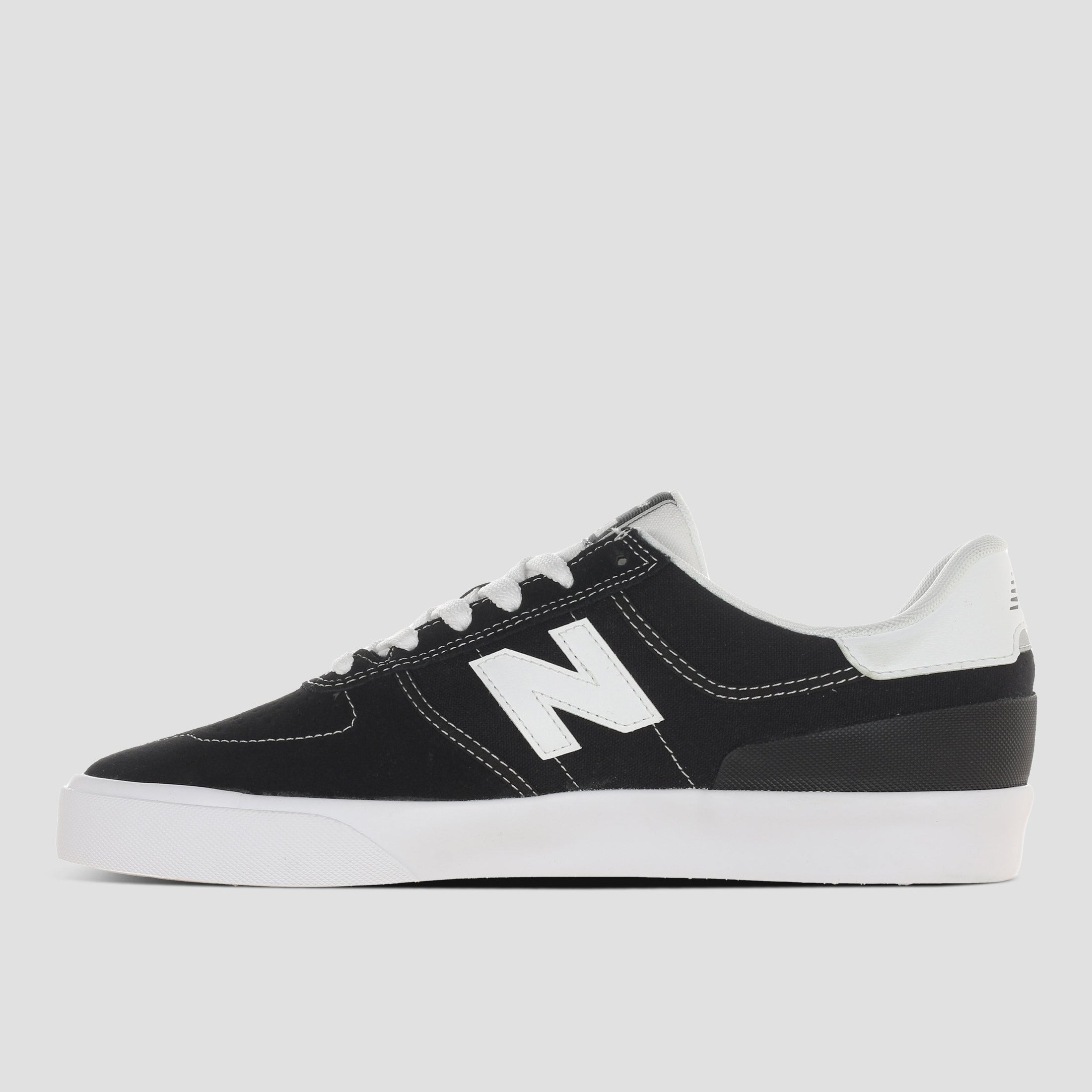 New Balance 272 Skate Shoes Black / White