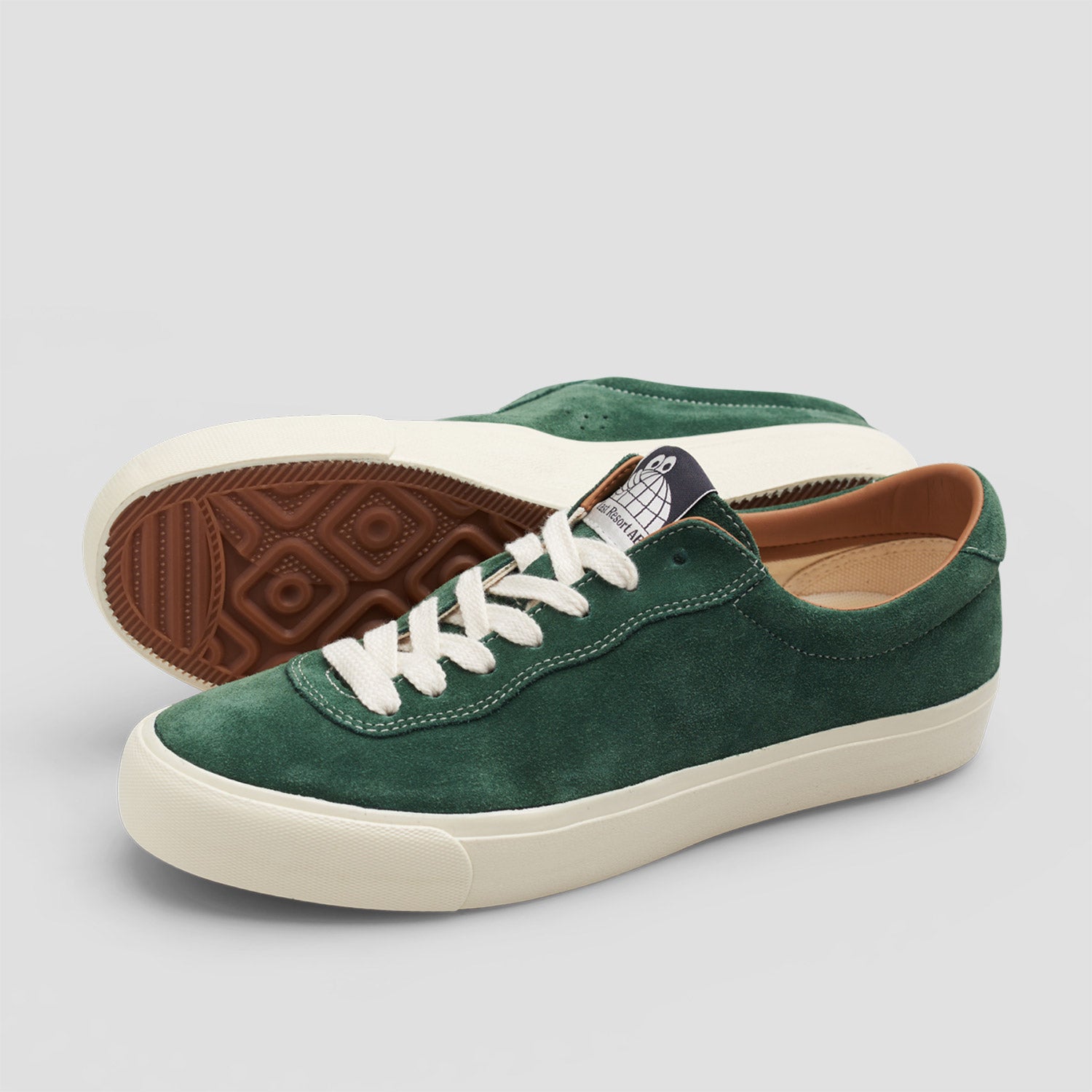 Last Resort AB VM001 LO Suede Skate Shoes Elm Green / White