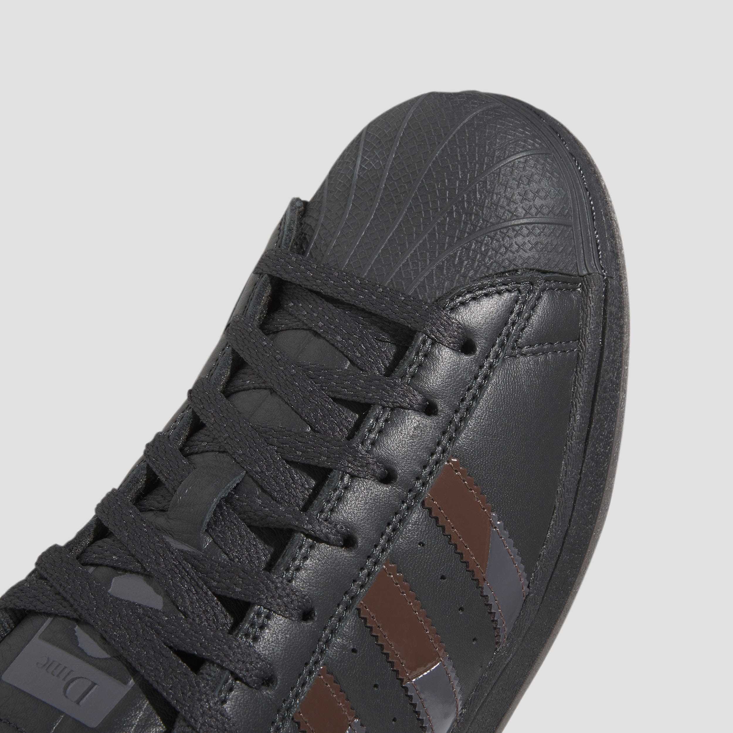 adidas Dime Superstar ADV Carbon / Grefiv / Brown