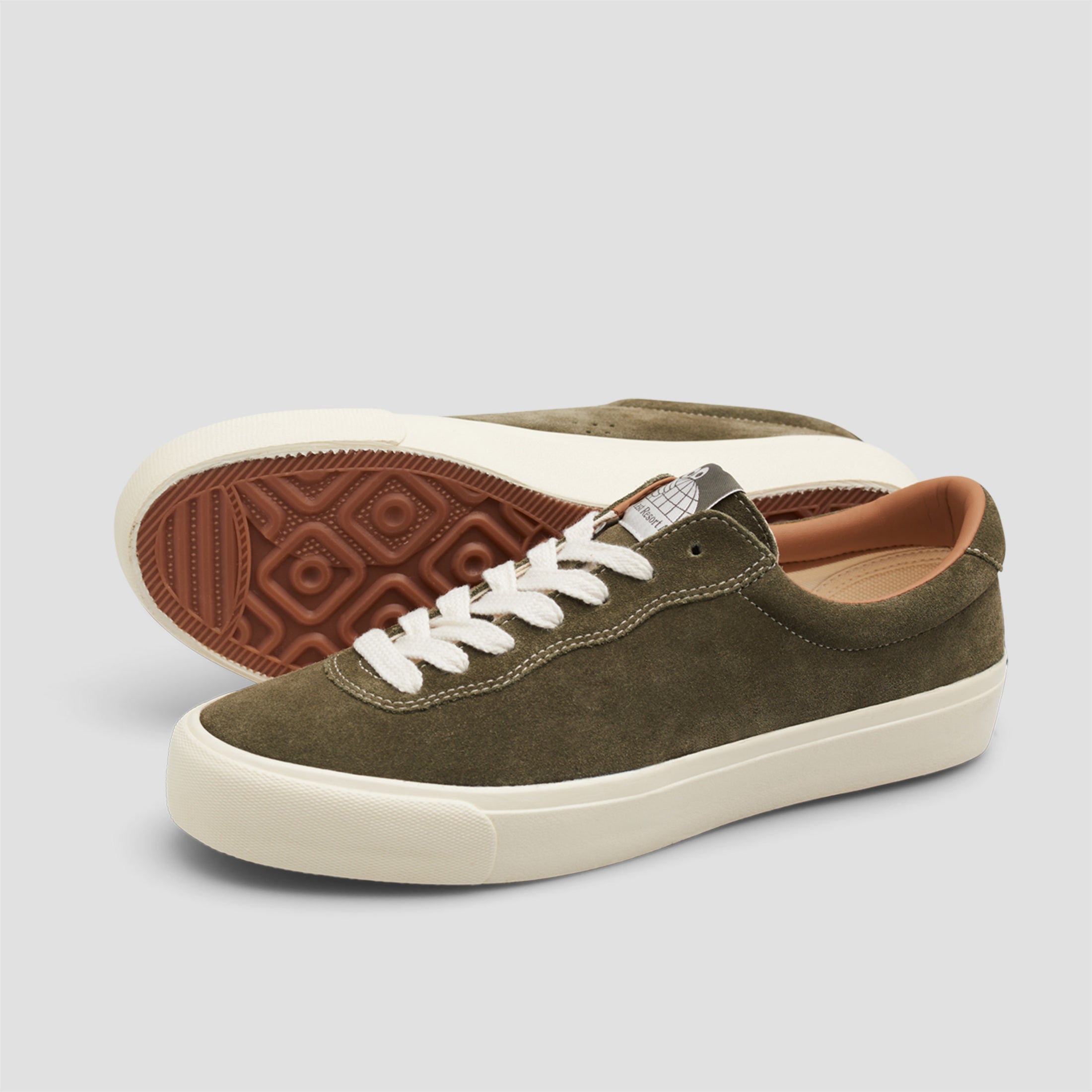 Last Resort AB VM001 LO Suede New Olive / White