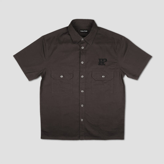 PassPort Stay Connected Sparky Shortsleeve Shirt Tar