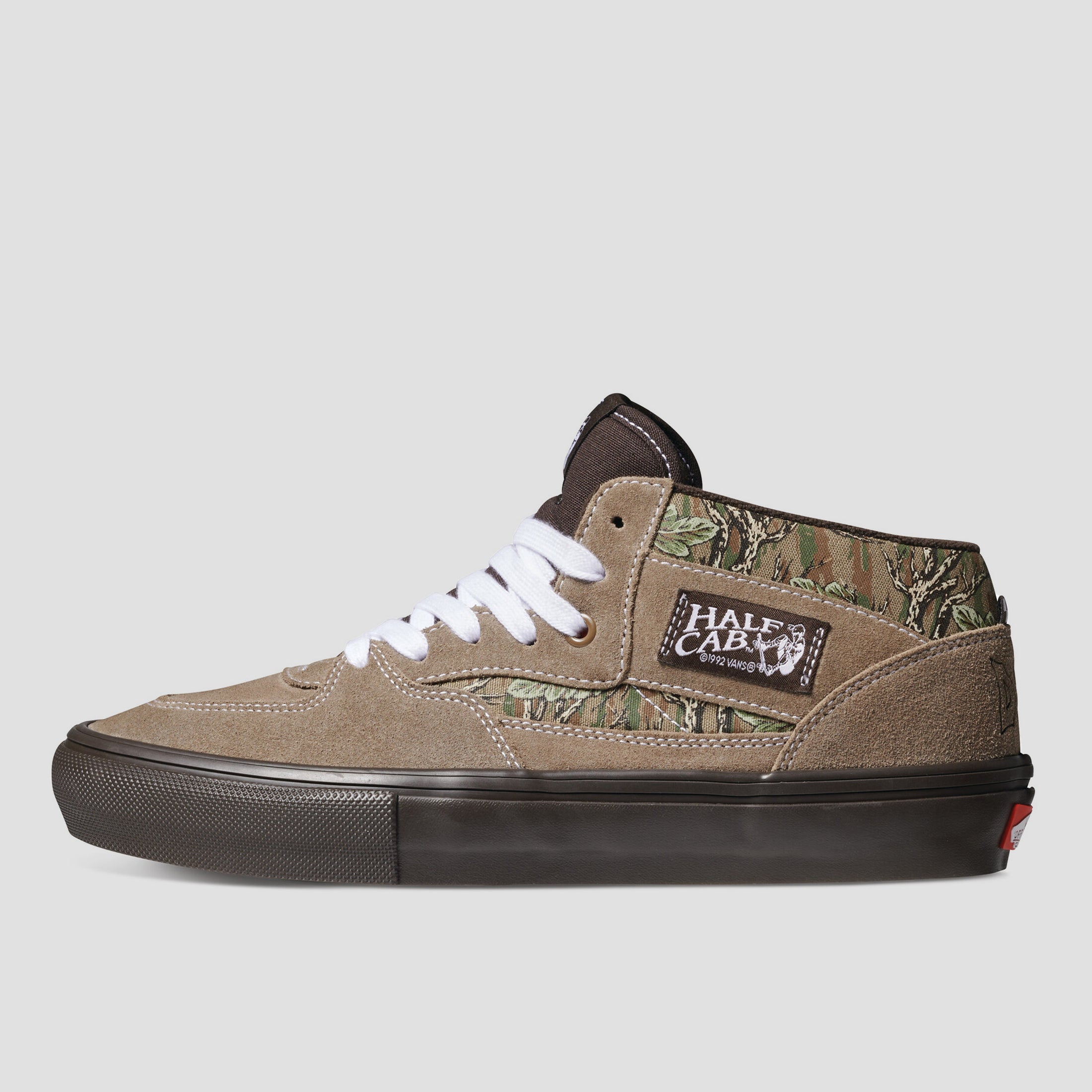 Vans Pedro Delfino Half Cab Skate Shoes Camo / Green