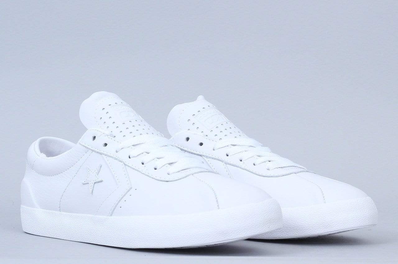 Converse shop breakpoint white