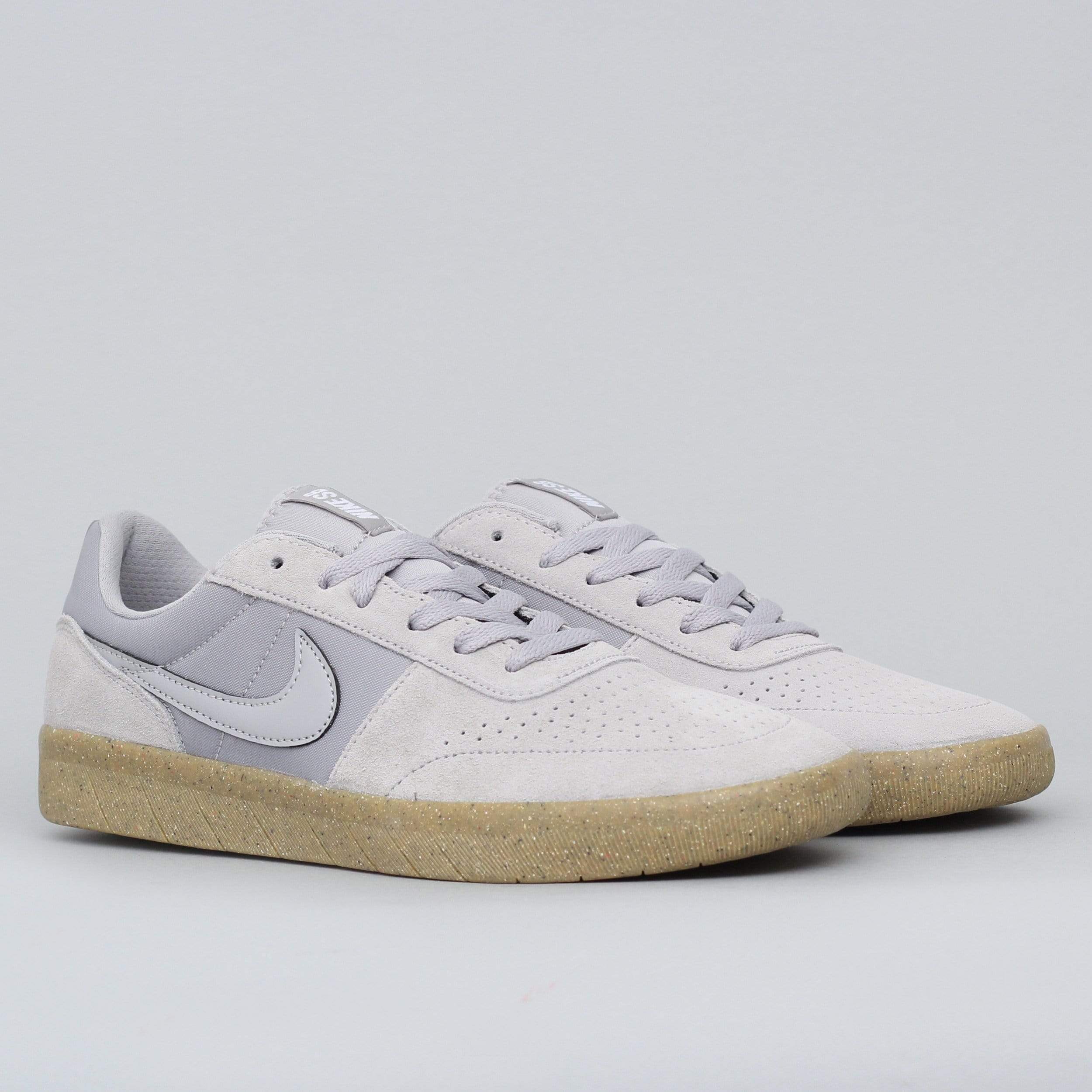 Nike team cheap classic shoes