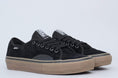 Load image into Gallery viewer, Vans AV Classic Pro Shoes Black / Gum
