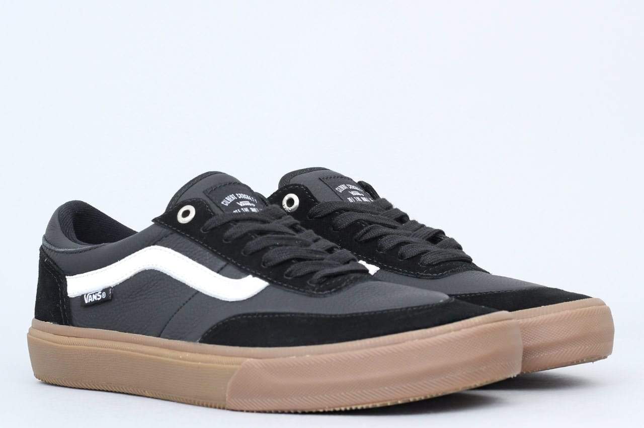 Vans gilbert crockett on sale pro 2 black white