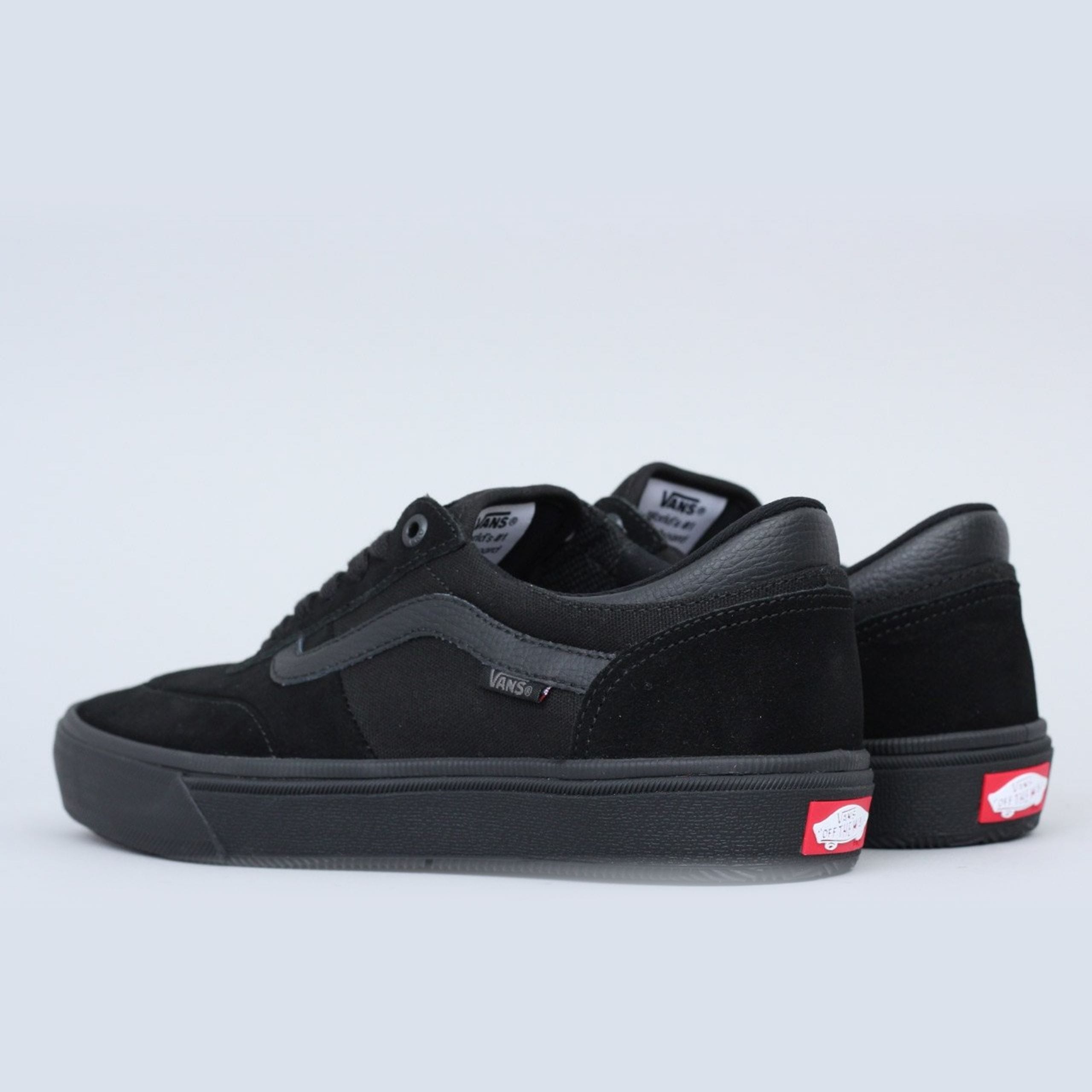 Vans gilbert crockett hot sale pro 2 black