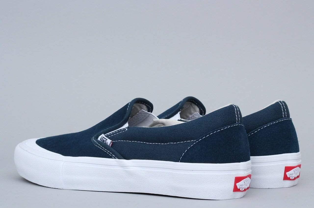 Vans slip hot sale on toe cap