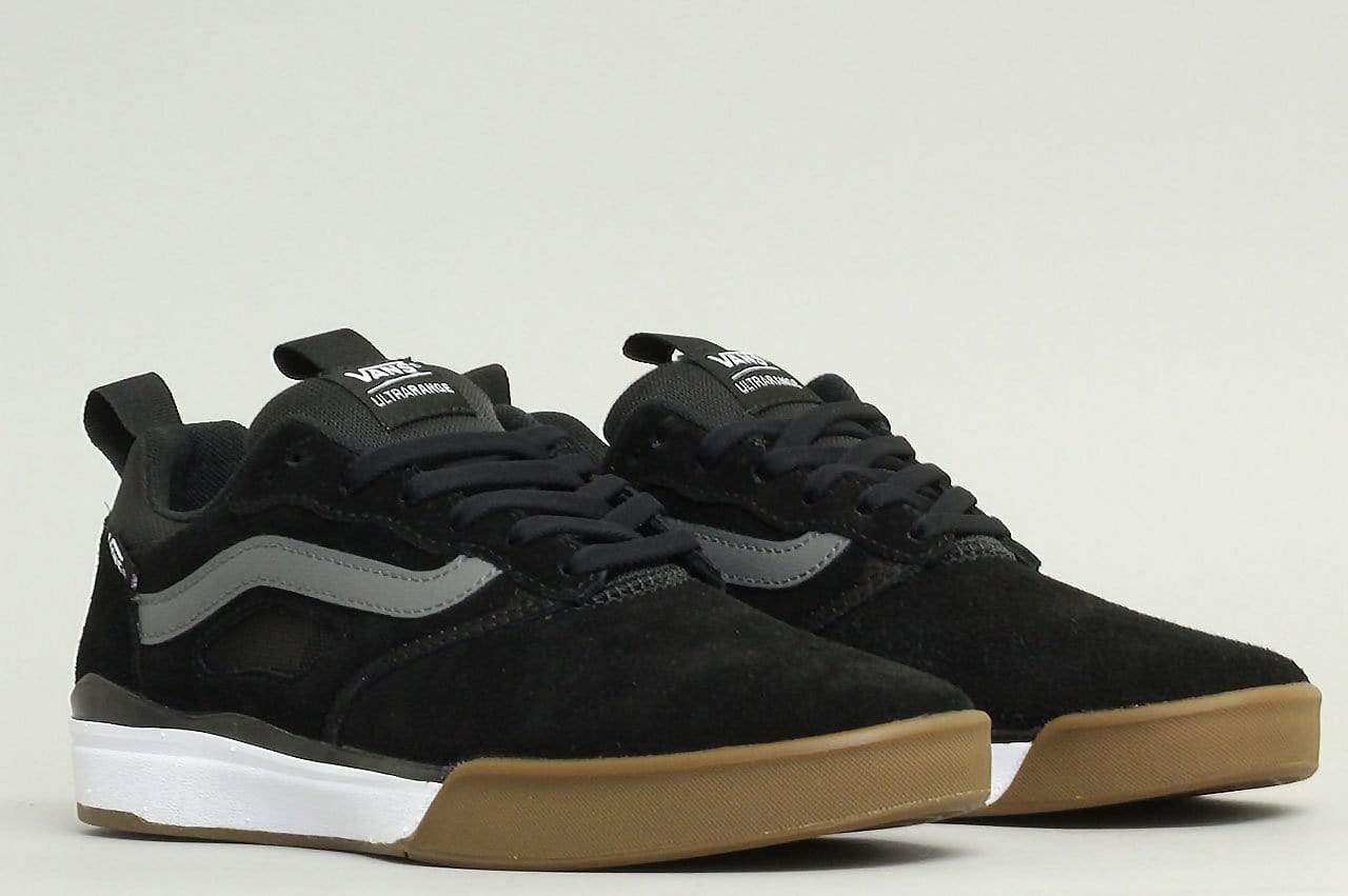 Vans ultrarange pro sales black gum